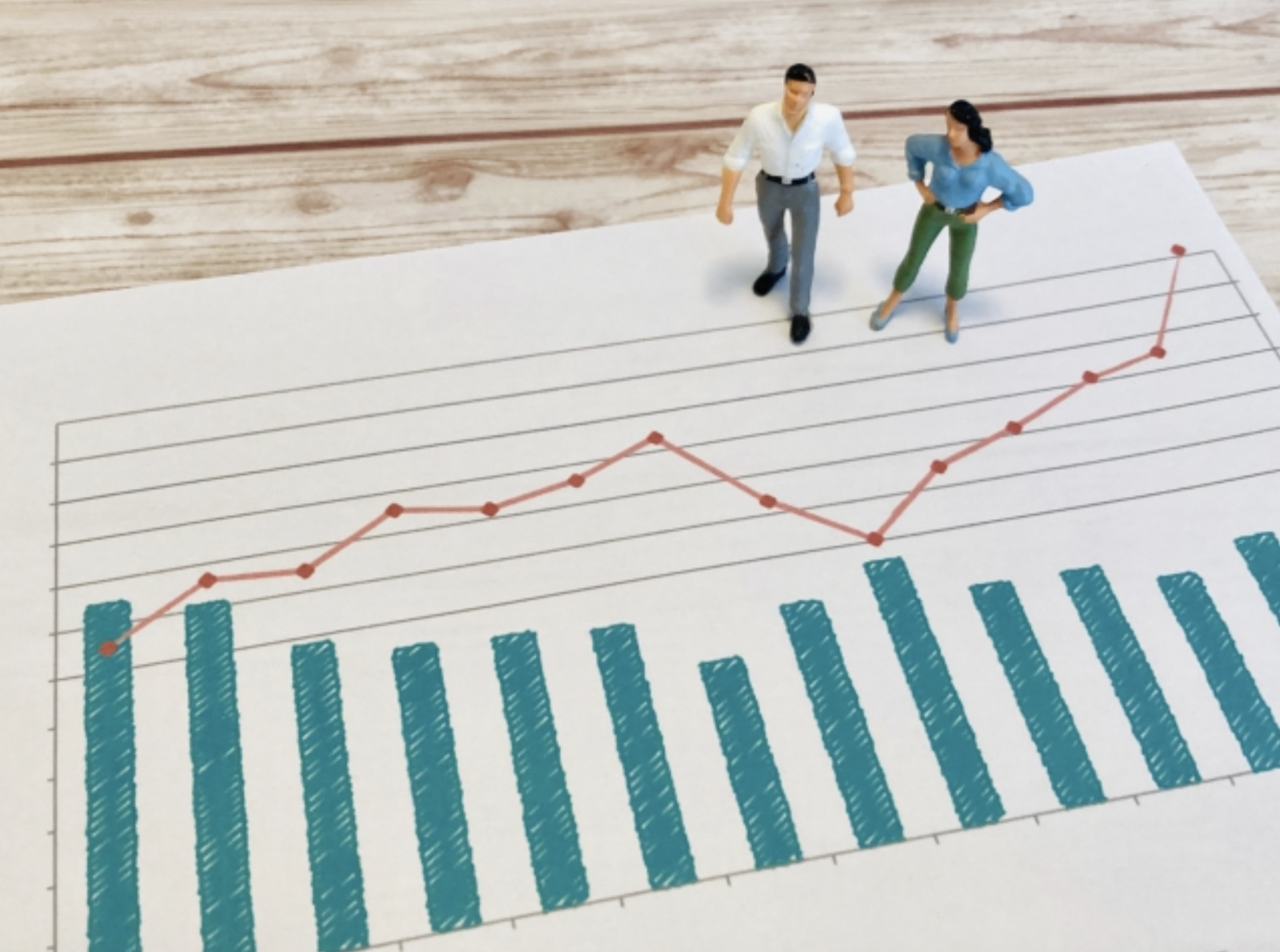 モーメントマーケティングとは？瞬間で動くユーザー心理を読み解く最新戦略