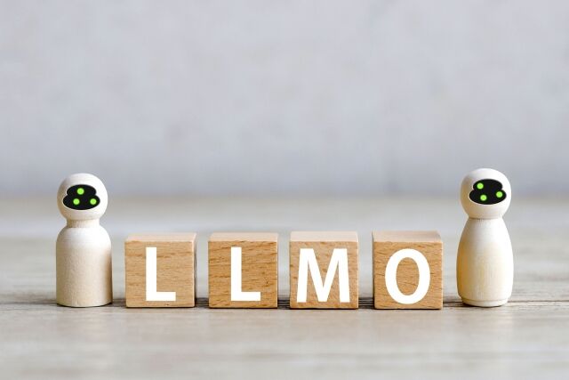 LLMOとは？意味やSEOとの違い、対策方法までわかりやすく解説