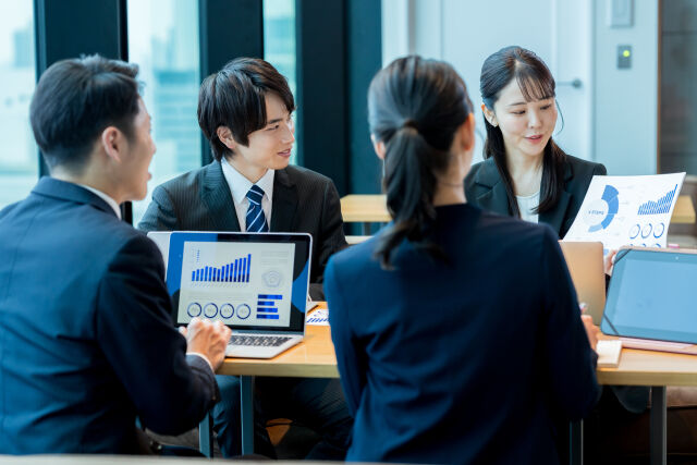 マーケティングDXの成功事例3選｜推進の流れとよくある壁